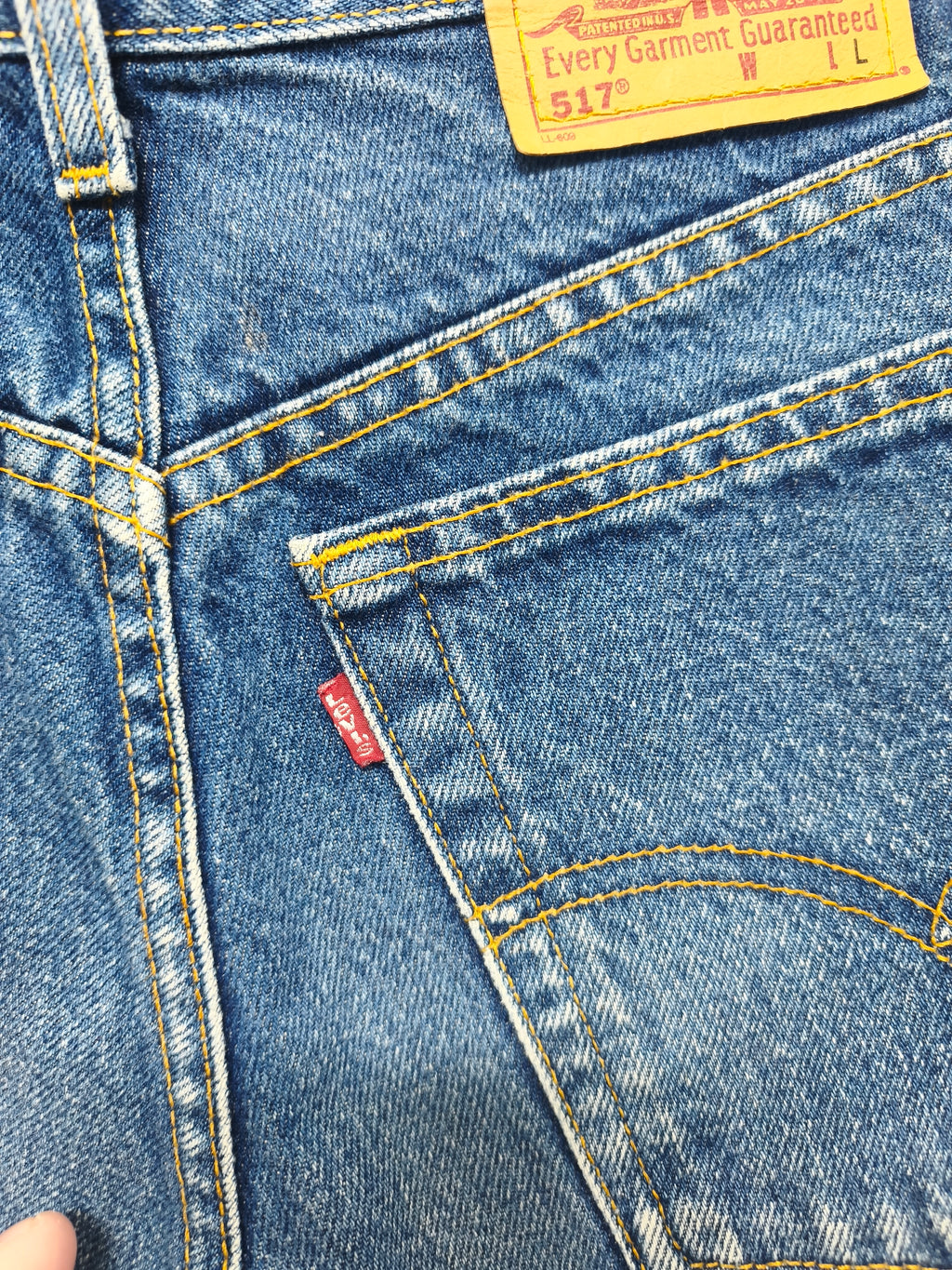 Vintage Levis 517 Blue Denim Shorts W30 Cut Off Raw Hem 90s Grunge Festival Y2K