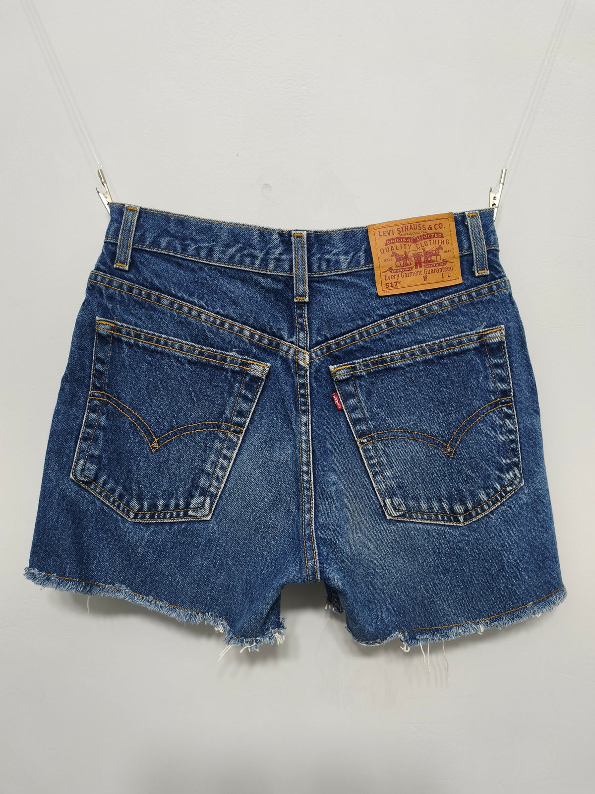 Vintage Levis 517 Blue Denim Shorts W30 Cut Off Raw Hem 90s Grunge Festival Y2K