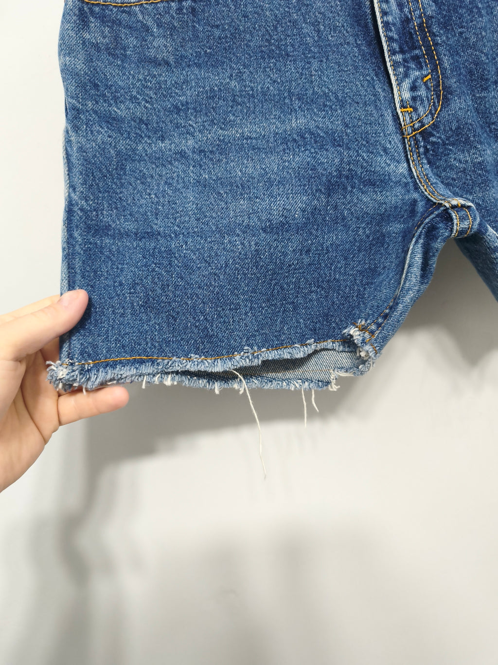 Vintage Levis 517 Blue Denim Shorts W30 Cut Off Raw Hem 90s Grunge Festival Y2K