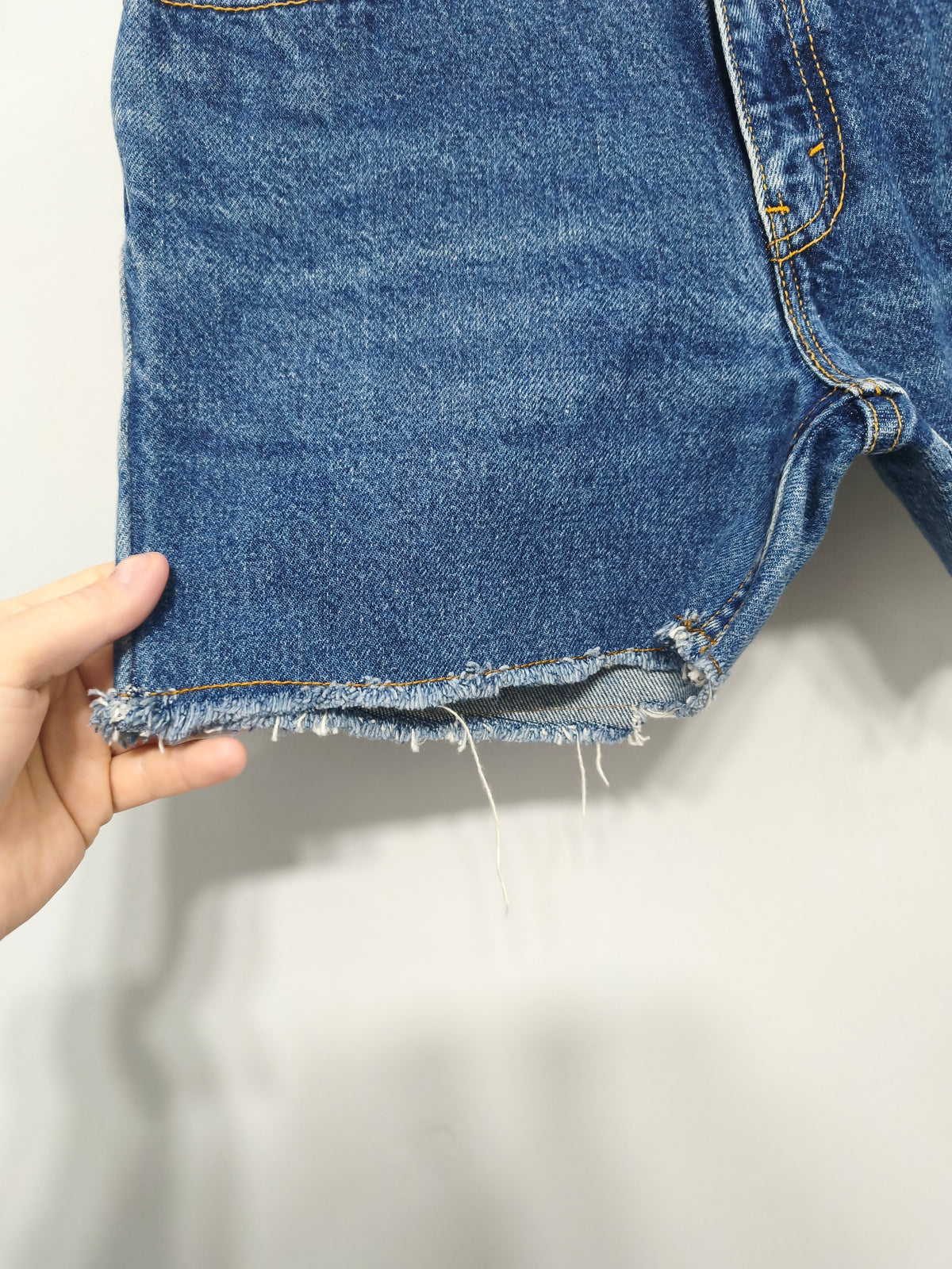 Vintage Levis 517 Blue Denim Shorts W30 Cut Off Raw Hem 90s Grunge Festival Y2K