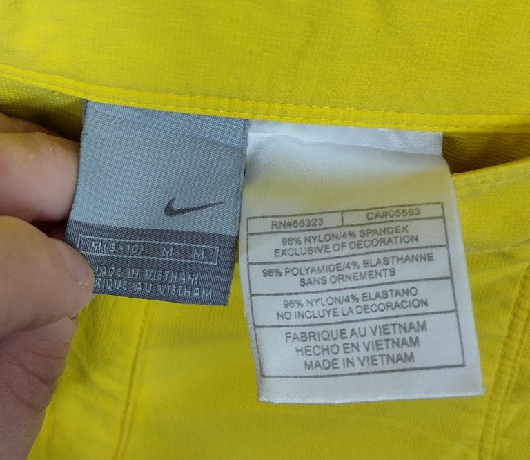 Nike Women's Bright Yellow Stretch Nylon Utility Golf Walking Shorts Pockets UK Size 12