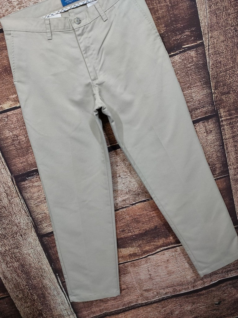 Vintage Lee total Freedom Beige Chino Trousers W32 x L32 Rare