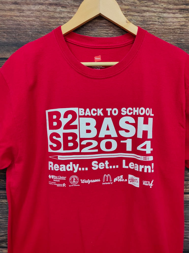 Hanes Red Back To School Bash 2014 Graphic T-Shirt Men's Size Medium Retro