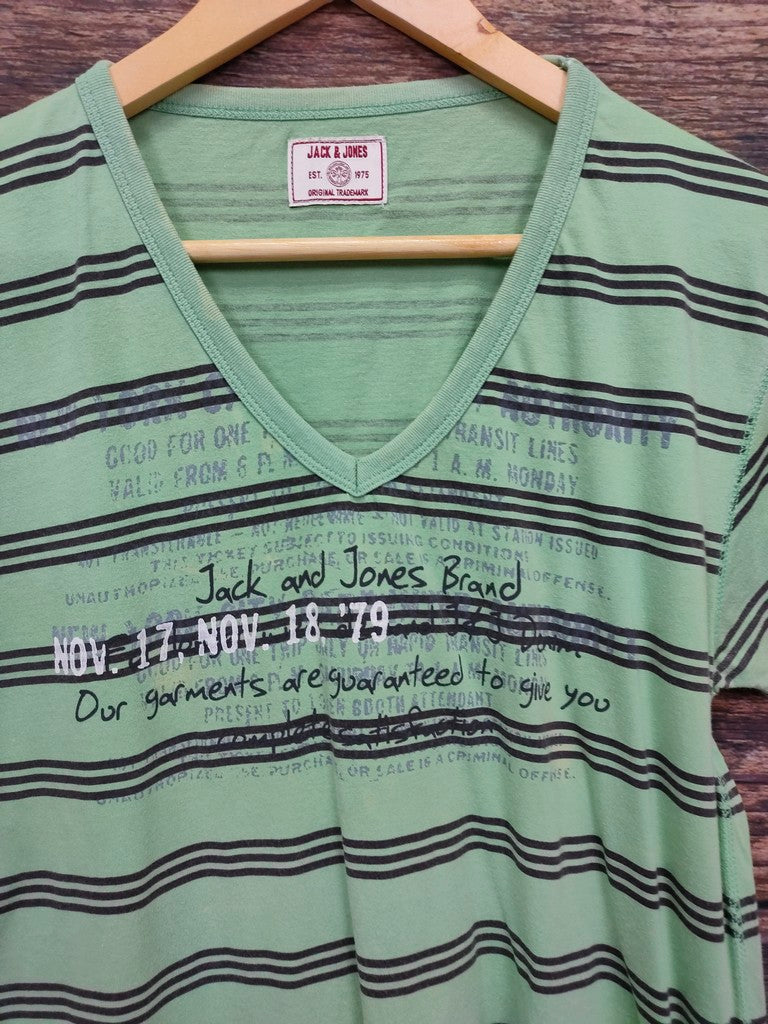 Jack & Jones Vintage Graphic Striped V-Neck T-Shirt Green Mens Medium Top Tee