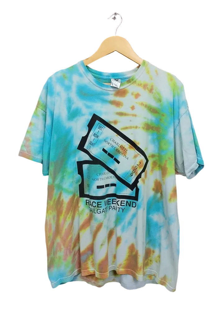 Vintage Jerzees Tie Dye Charlotte Race Weekend 2009 Graphic T-Shirt Mens XL XXL