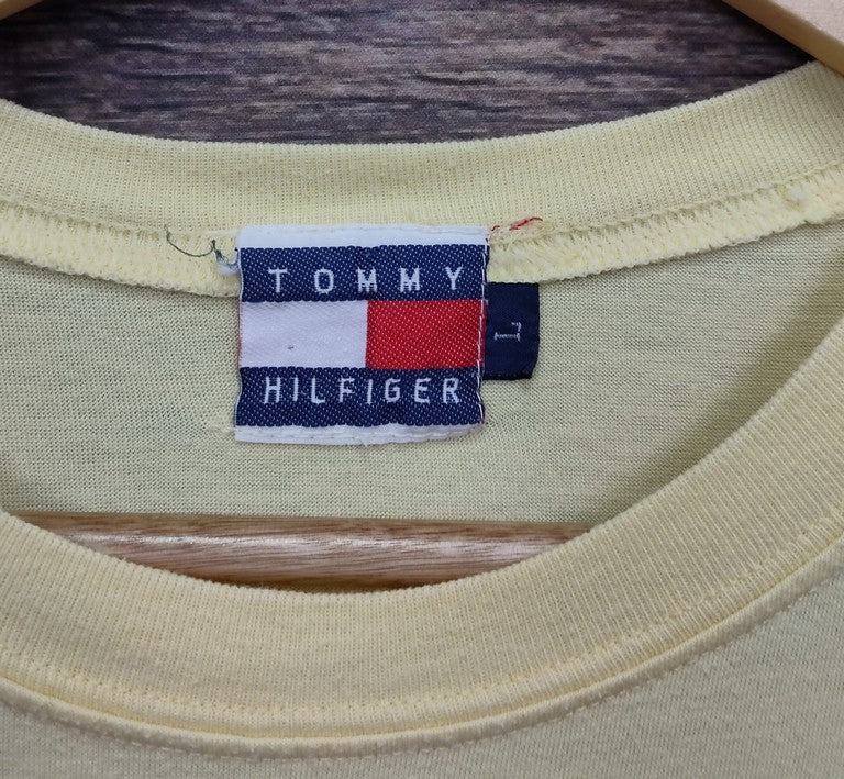 Vintage 1996 Tommy Hilfiger International Games USA Flag Graphic T-Shirt Boxy Medium