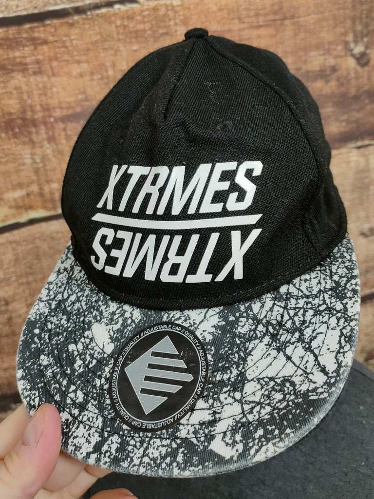 H&m xtrmes snapback cap hat black white splatter visor boys 8-14y+