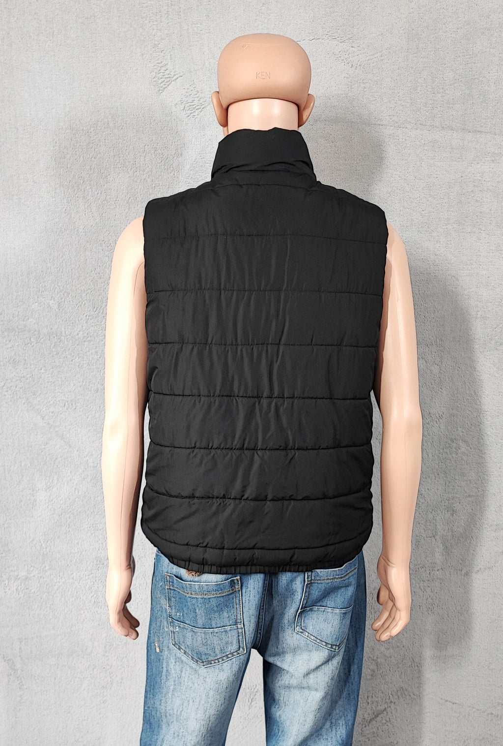 Vintage Fila Reversible Padded Gilet Vest Black Grey Camo Men Size Medium