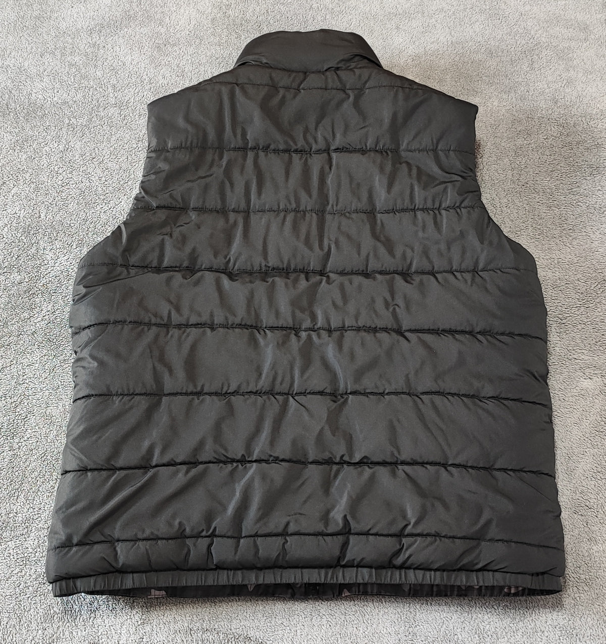 Vintage Fila Reversible Padded Gilet Vest Black Grey Camo Men Size Medium