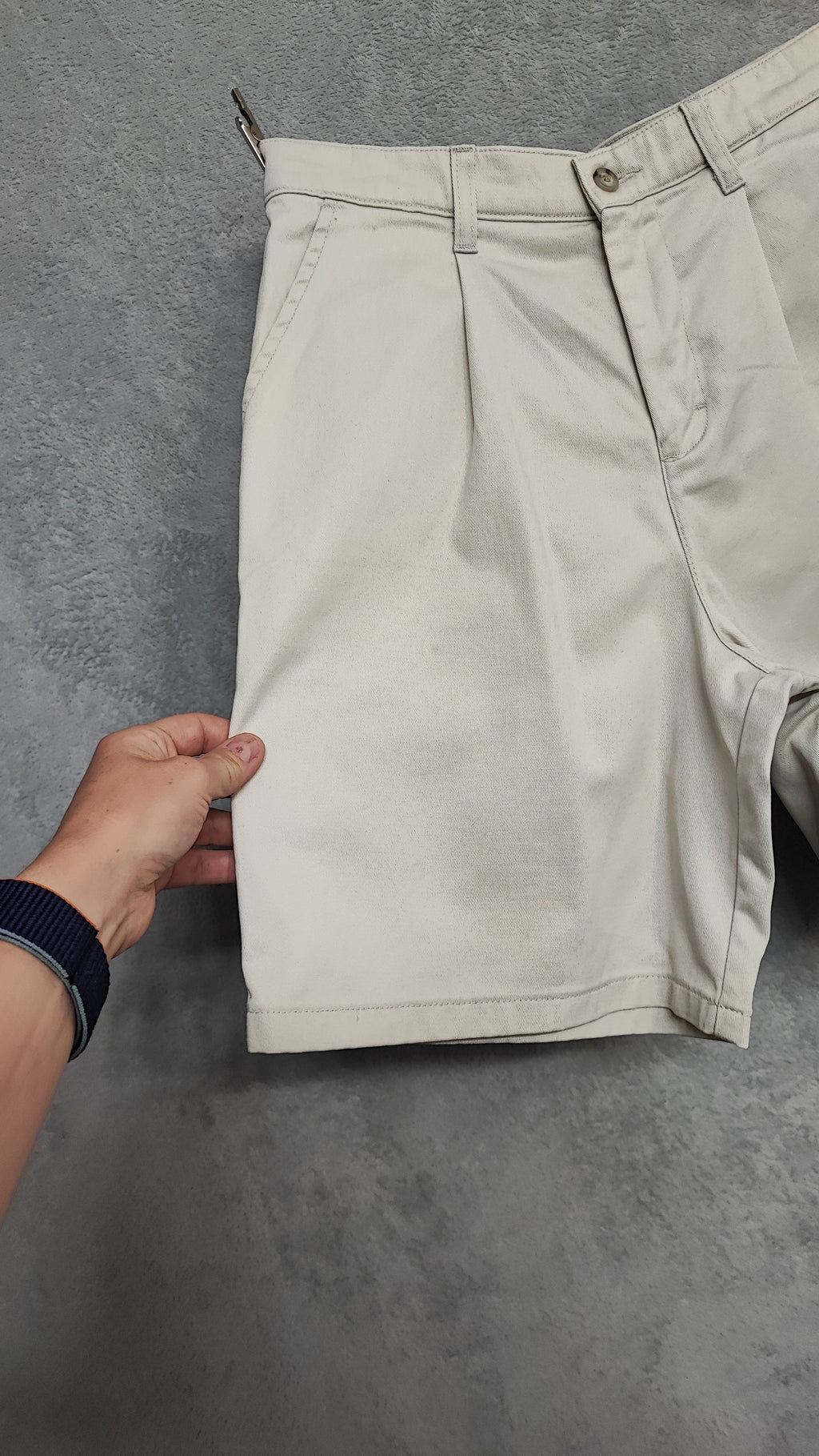 Lee Cream Chino Shorts Women Size 28 Waist Smart Casual Summer Pleated Jorts
