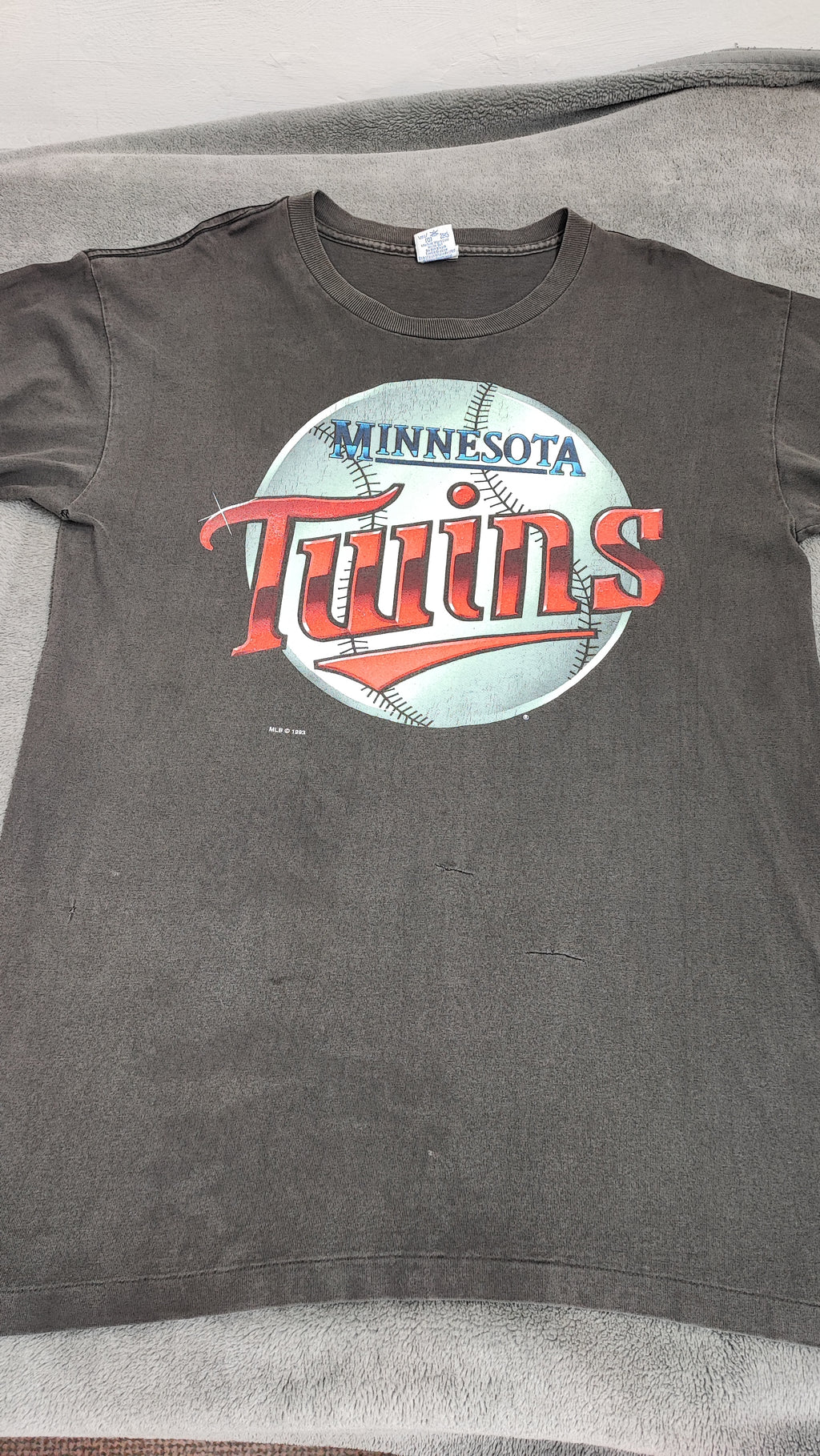 Vintage 1993 Salem Sportswear Minnesota Twins MLB Graphic T-Shirt Men's Size M