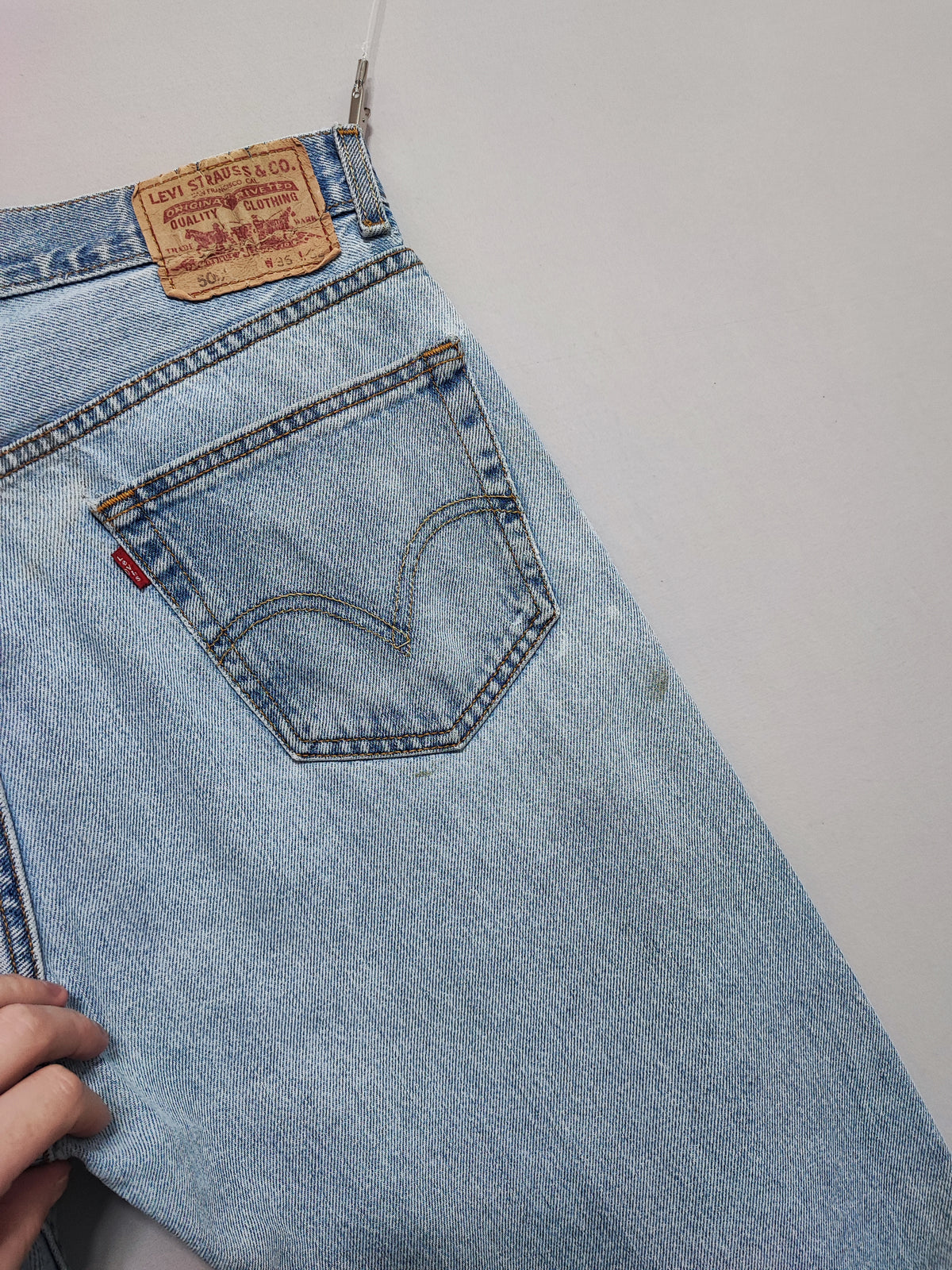 Vintage Levi's 505 Regular Fit Jeans Faded Blue Grunge Skater Men's W34 L31