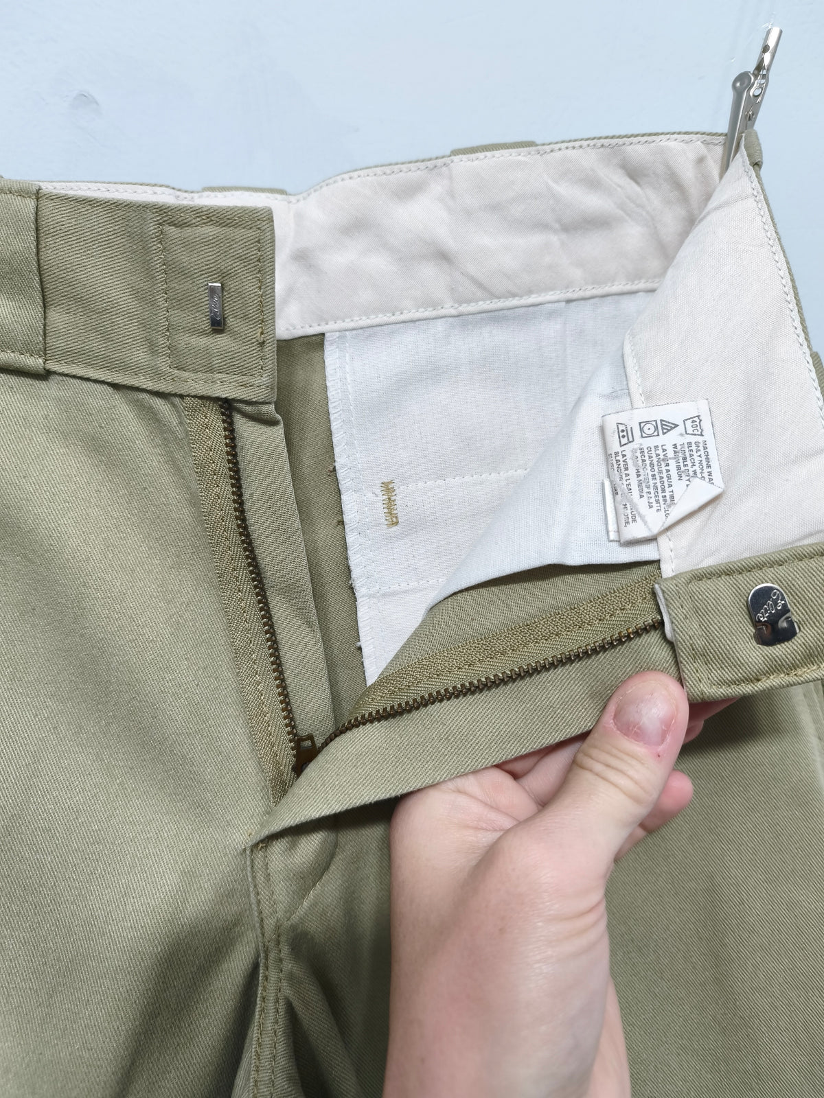 Vintage Dickies Workwear Shorts Khaki Sand 90s Skater Indie Baggy 26W