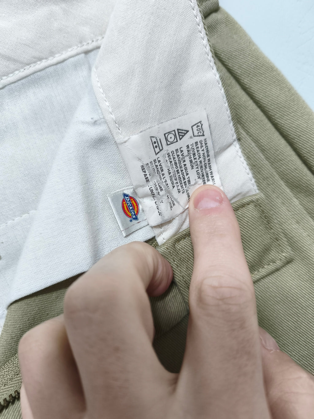 Vintage Dickies Workwear Shorts Khaki Sand 90s Skater Indie Baggy 26W