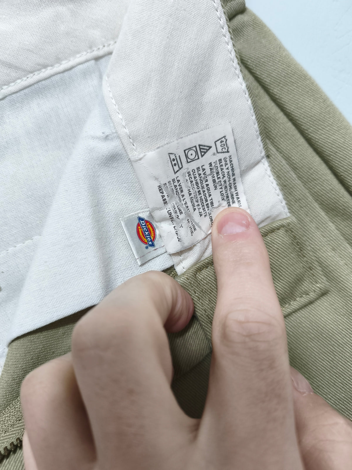 Vintage Dickies Workwear Shorts Khaki Sand 90s Skater Indie Baggy 26W
