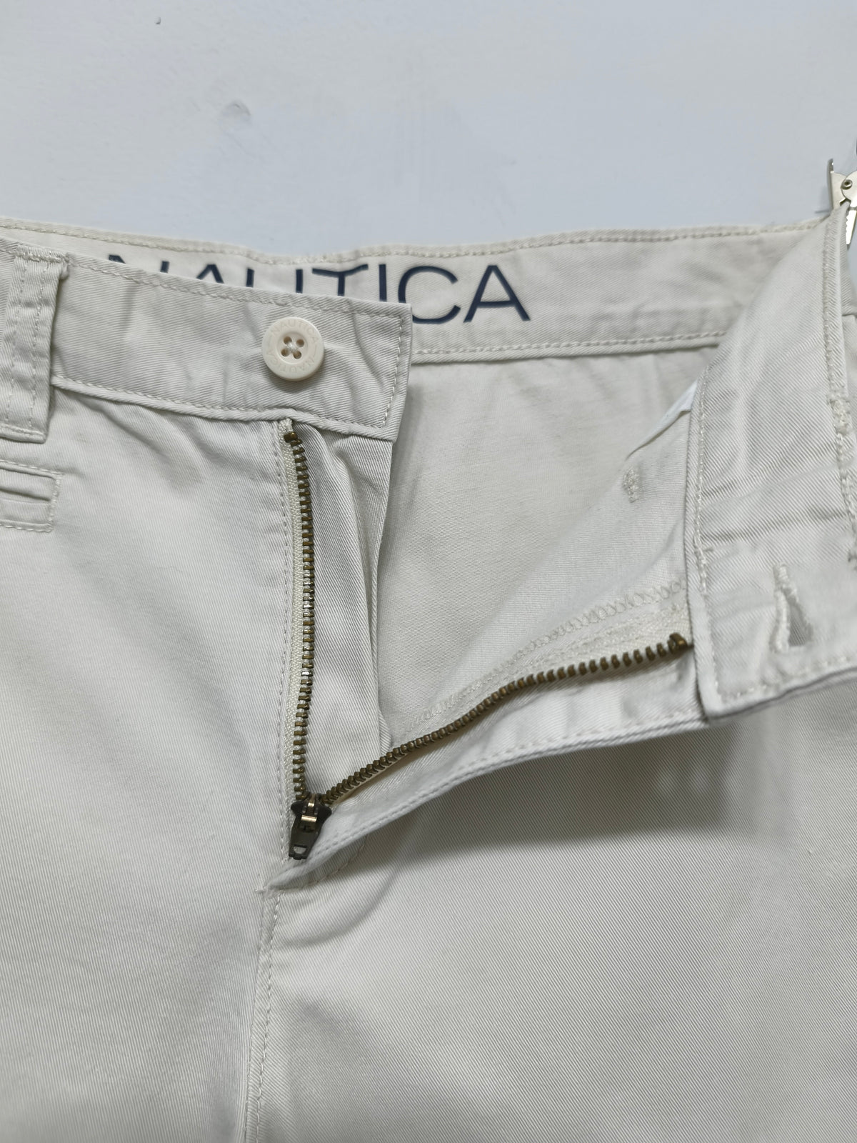 Vintage Nautica Chino Shorts Cream 90s Coastal Old Money Summer Preppy 28W